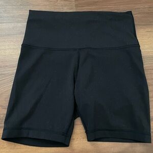 Lululemon Wunder Train HR Short 6" BLK 6